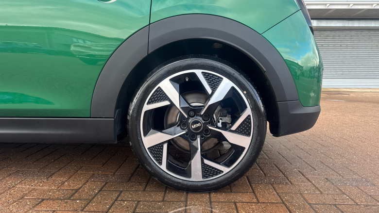 MINI Cooper 1.5 C Exclusive 5dr Auto Petrol Hatchback